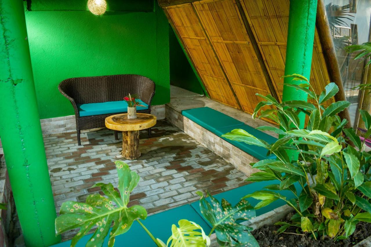 Uuttaaka Eco-Hotel Palomino Exterior photo